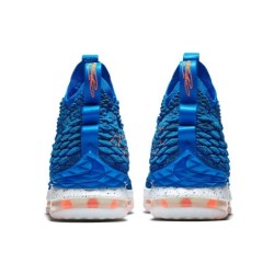 Nike LeBron 15 - Absorption des Chocs Supérieure avec Zoom Air